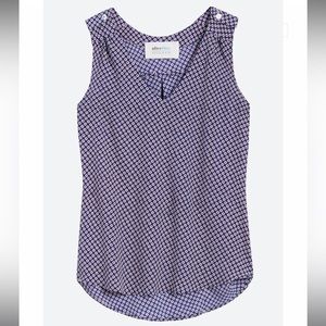 💟 2 for $20
Like New! Alice Blue Toledo V-Neck Blouse